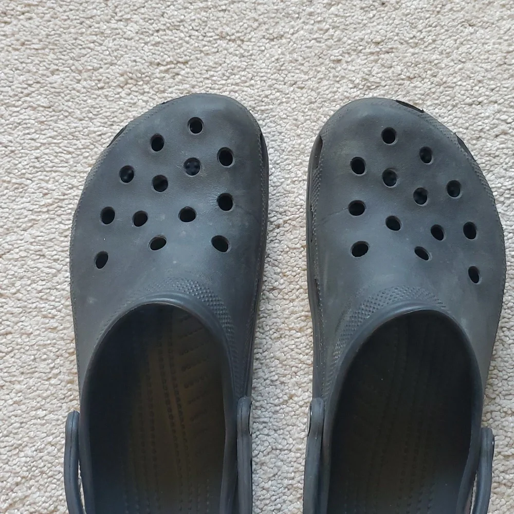 Crocs - Picture 4 of 7